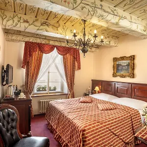 U Zlateho Stromu By Bhg 4* Прага
